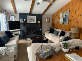 Location! Walk to Cranmore and to town!